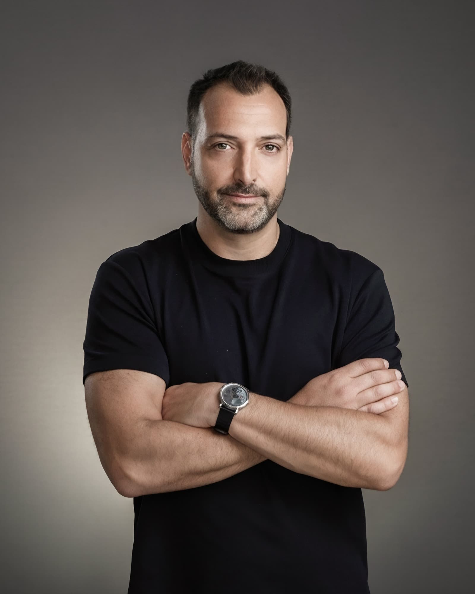 Portrait of Harel Edery, Founder and CEO of EDRE